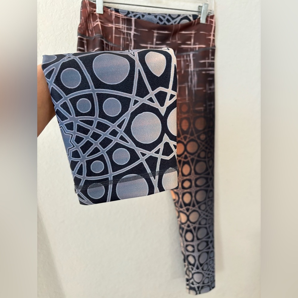 NIYAMA Art Leggings SZ XL - Picture 6 of 8